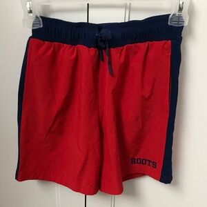 ROOTS Boys Swimsuit Shorts Trunks Size M 7/8 Red and Navy NWT